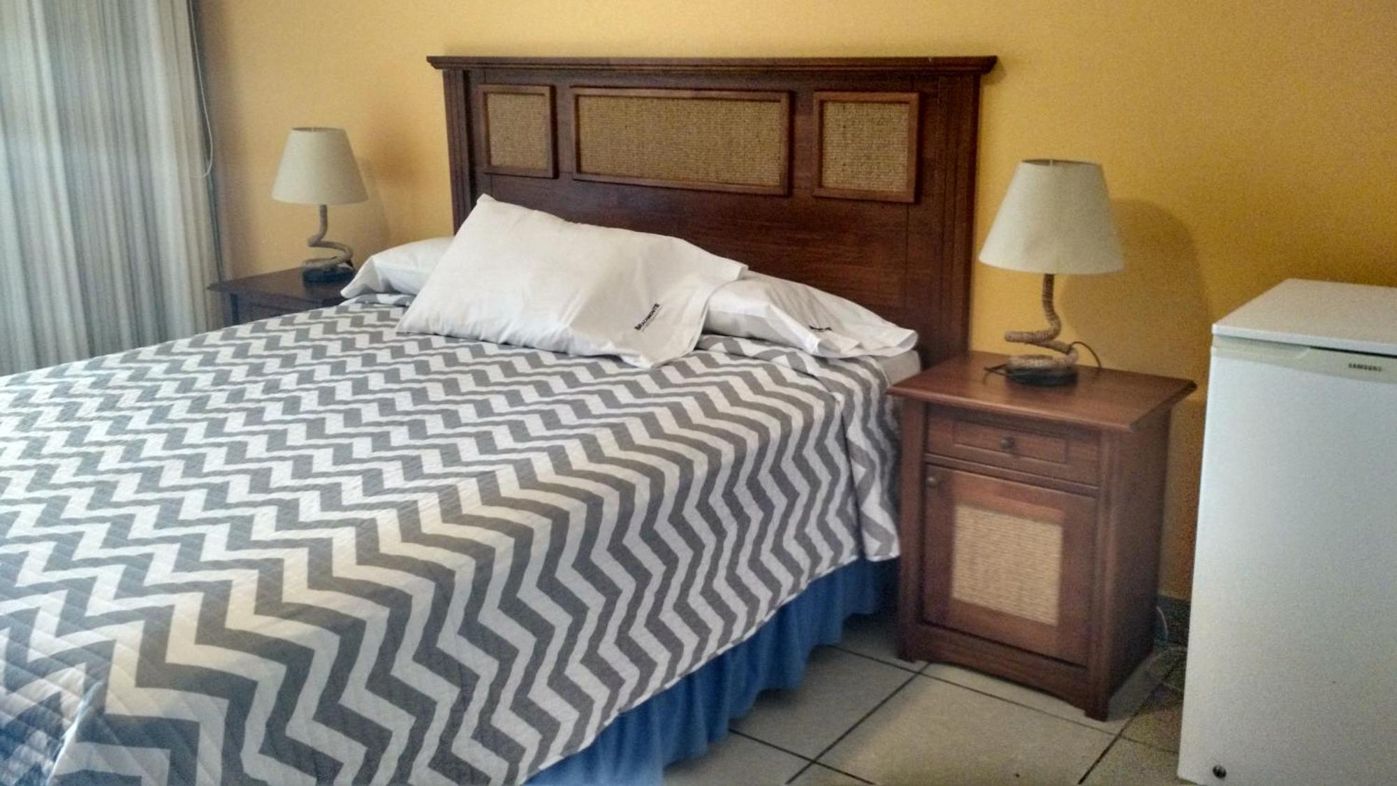 Hotel Bracamonte Huanchaco Esterno foto