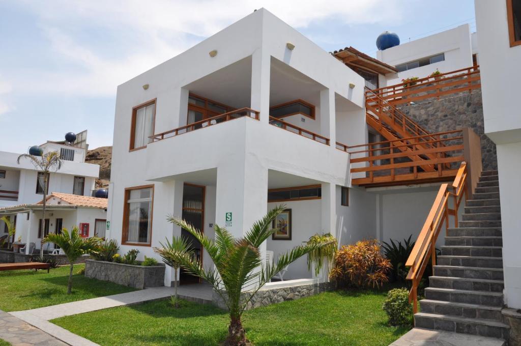 Hotel Bracamonte Huanchaco Esterno foto